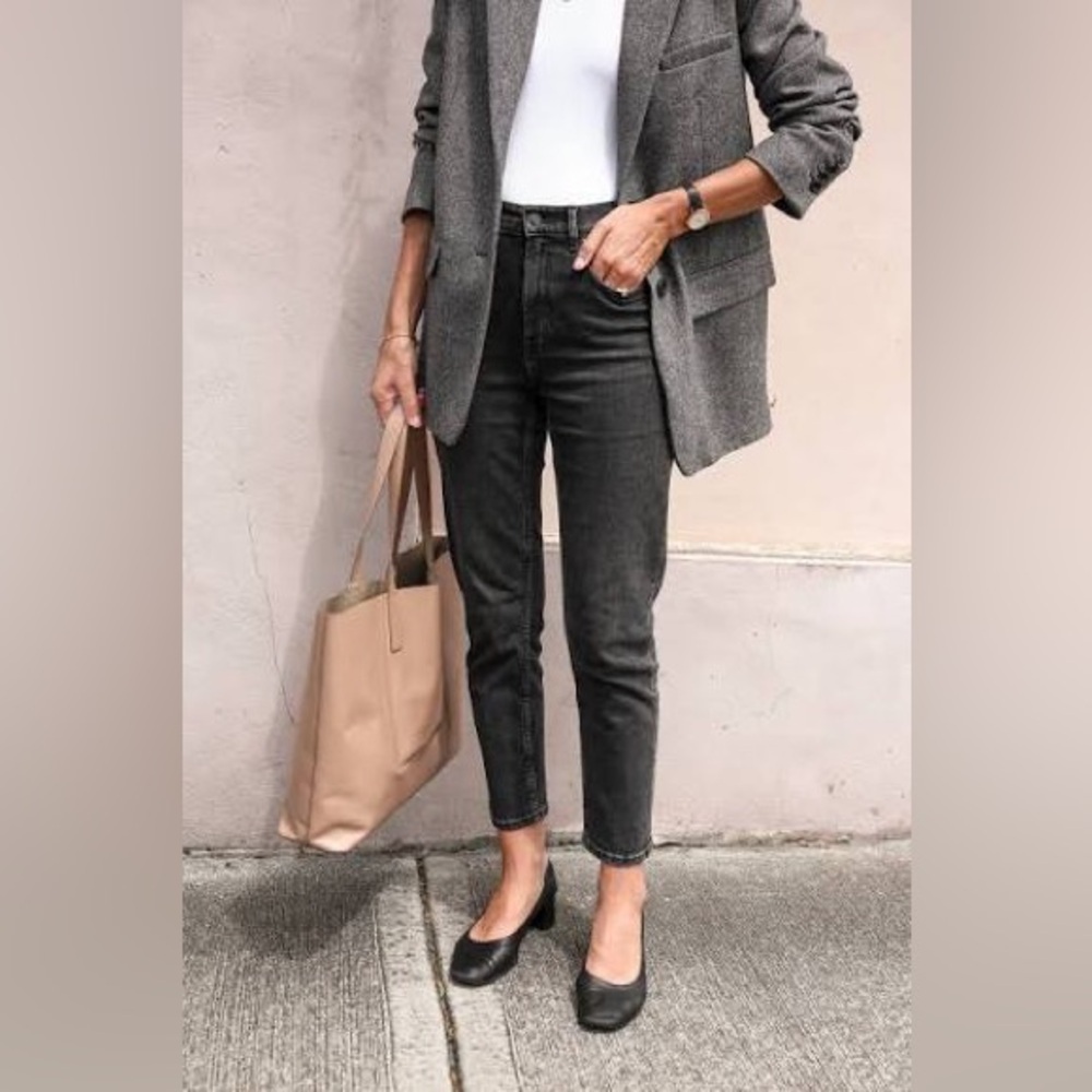 NWOB Everlane The Day Heel in Narrow Fit Black